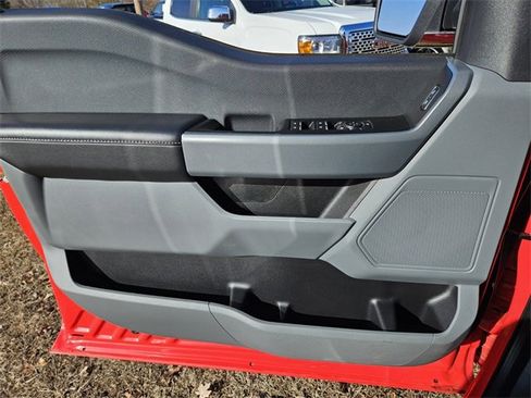 Used 2023 Ford F150 XLT image 30