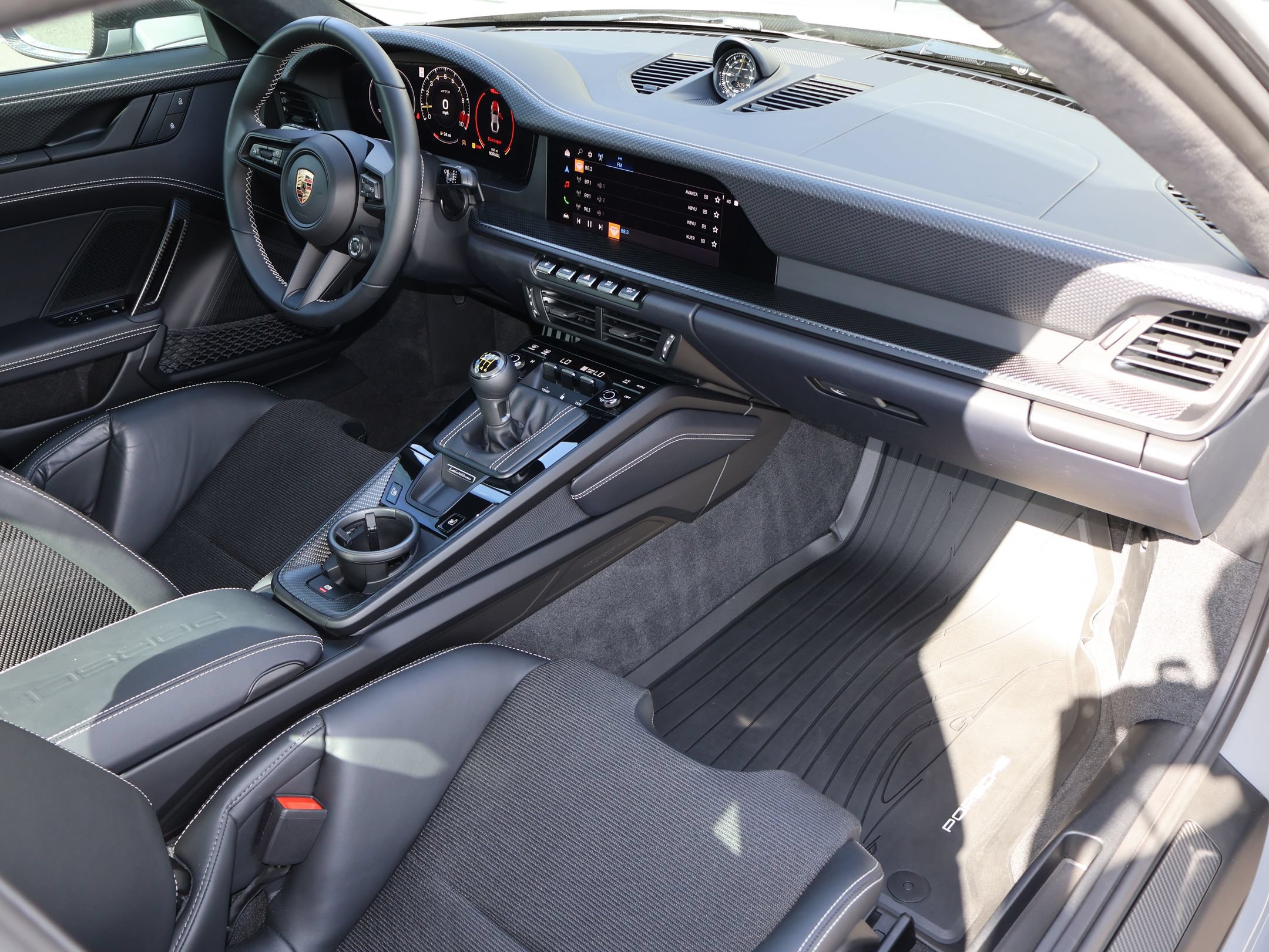 Certified 2026 Porsche 911 GT3 RWD image 31