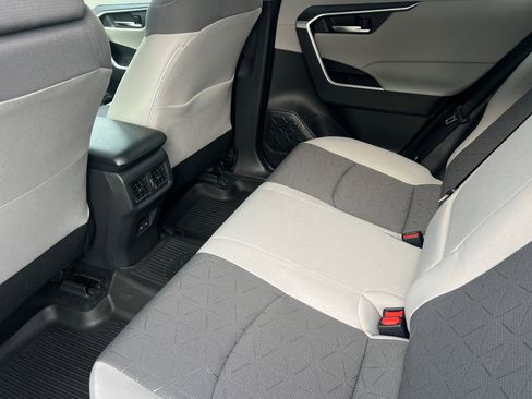 New 2025 Toyota RAV4 XLE w/ Convenience Package image 9
