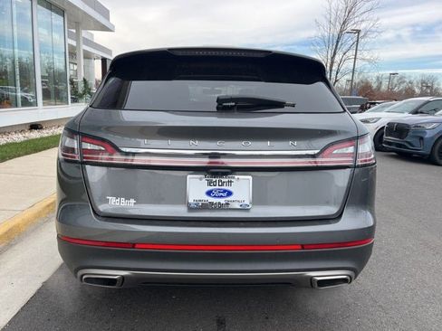 Used 2023 Lincoln Nautilus Reserve image 7