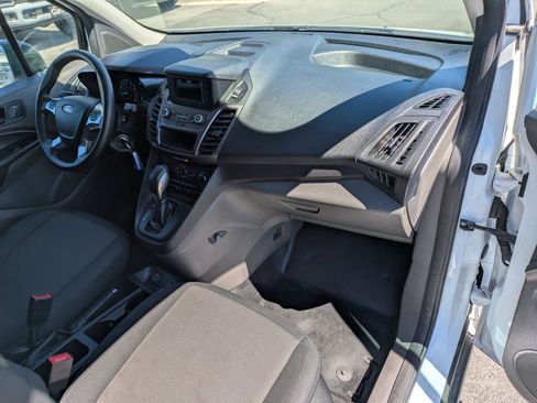 Used 2019 Ford Transit Connect XL FWD image 32
