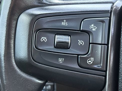 Used 2022 GMC Sierra 1500 AT4 w/ AT4 Premium Package AWD/4WD image 32