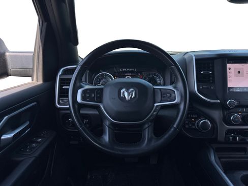 Used 2022 RAM 1500 Big Horn AWD/4WD image 12