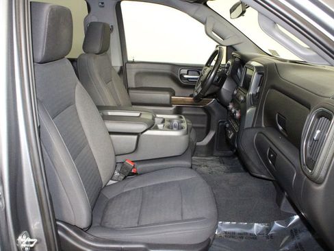 Used 2021 Chevrolet Silverado 1500 RST image 14