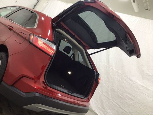 Used 2021 Ford Edge SEL w/ Convenience Package image 27