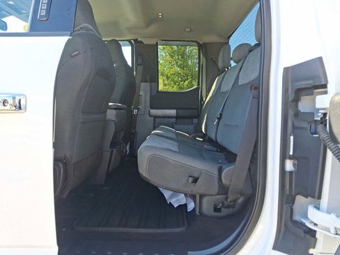 Used 2022 Ford F150 XLT w/ Equipment Group 301A Mid image 17