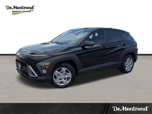 New 2026 Hyundai Kona SE image 1