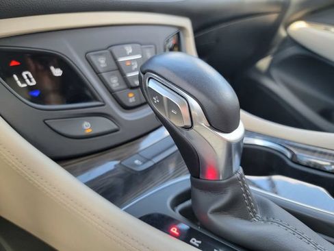 Used 2019 Buick Envision Preferred FWD image 29