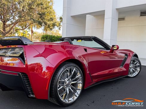 Used 2015 Chevrolet Corvette Z06 w/ 3LZ Preferred Equipment Group image 66