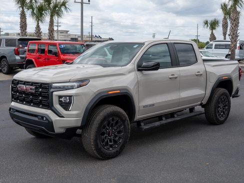 New 2026 GMC Canyon Elevation w/ Convenience Package image 7