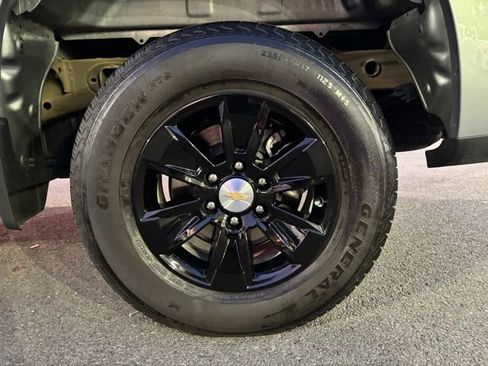 Certified 2025 Chevrolet Silverado 1500 LT image 29