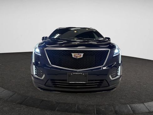 Certified 2022 Cadillac XT5 Sportv image 4