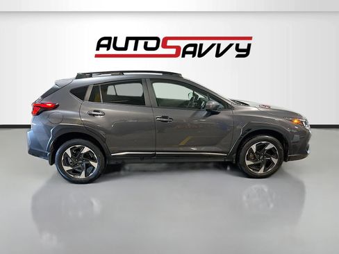 Used 2024 Subaru Crosstrek 2.5i Limited image 8