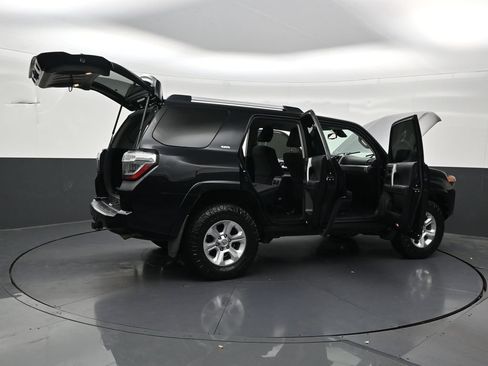 Used 2021 Toyota 4Runner SR5 RWD image 34