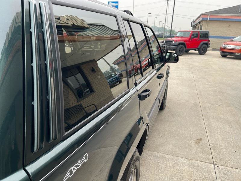 Used 1994 Jeep Grand Cherokee Laredo AWD/4WD image 10