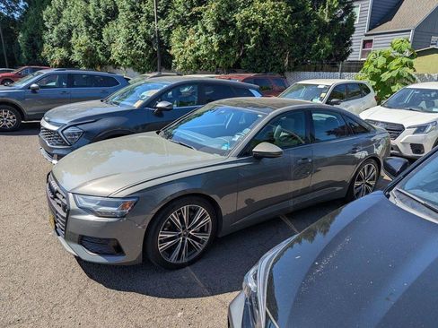 Used 2023 Audi A6 Premium Plus w/ Premium Plus Package AWD/4WD image 2