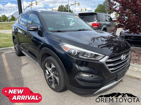 Used 2017 Hyundai Tucson Sport w/ Cargo Package FWD image 1