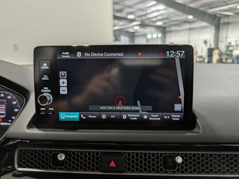 Used 2022 Honda Civic Touring image 25