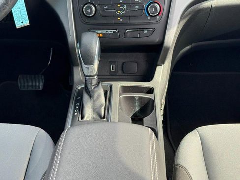 Used 2018 Ford Escape S image 14