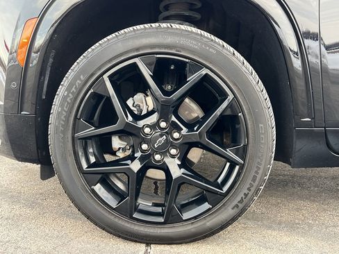 Used 2024 Chevrolet Traverse RS image 10