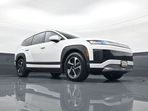 New 2026 Hyundai Ioniq 9 S image 23