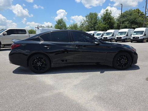 Used 2019 INFINITI Q50 Luxe w/ Essential Package (3.0T Luxe) AWD/4WD image 7