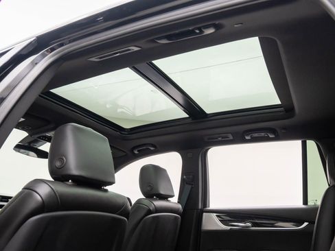 New 2025 Cadillac XT6 Premium Luxury image 11