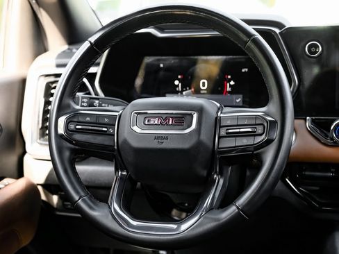 Used 2023 GMC Canyon AT4 w/ Canyon Safety Plus Package image 29