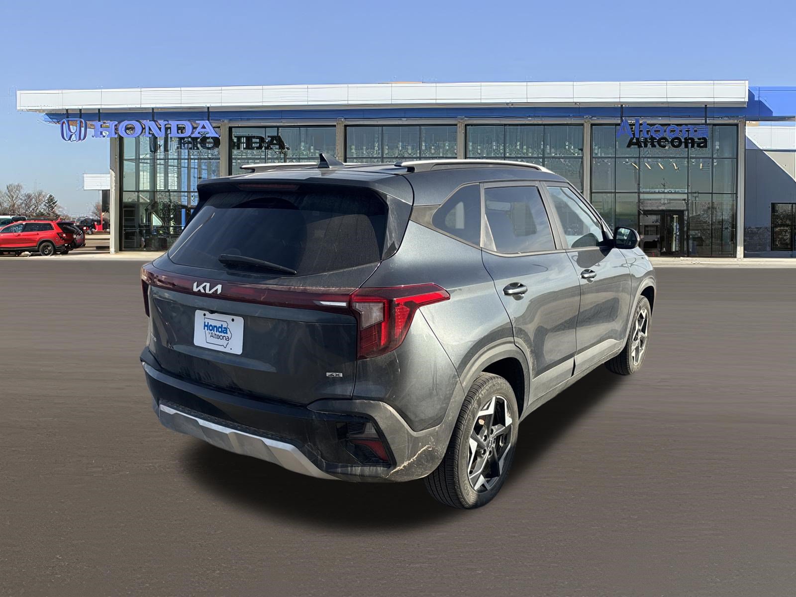 Used 2025 Kia Seltos S AWD/4WD image 5