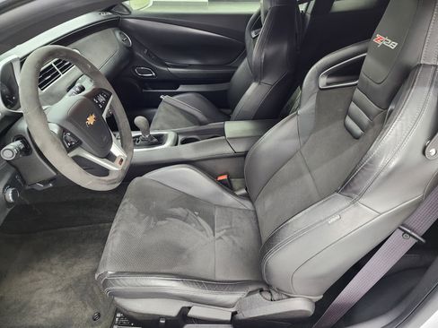 Used 2015 Chevrolet Camaro Z/28 image 8