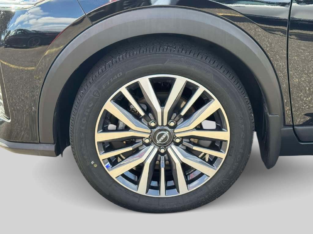 Used 2024 Nissan Kicks SV FWD image 9