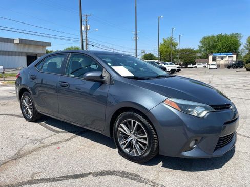 Used 2016 Toyota Corolla LE image 6