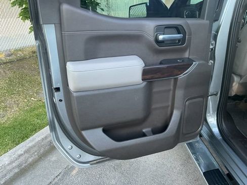 Used 2020 GMC Sierra 1500 SLT w/ SLT Premium Plus Package AWD/4WD image 21