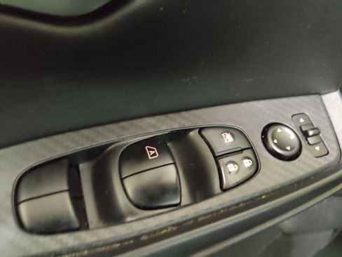 Used 2024 Nissan Sentra SV FWD image 27