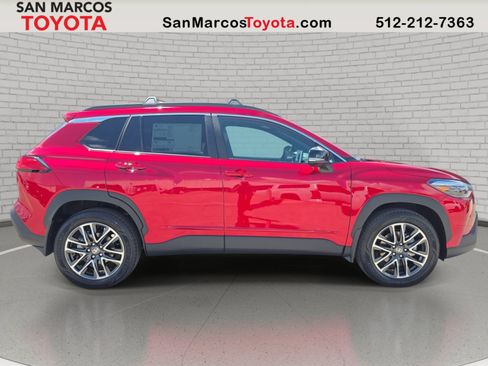 New 2026 Toyota Corolla Cross XLE FWD image 4