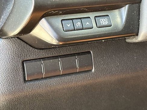 Used 2020 Lexus UX 200 w/ Accessory Package 2 image 17