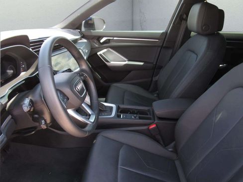 Used 2023 Audi Q3 2.0T Premium Plus AWD/4WD image 16