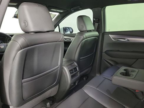 New 2026 Cadillac XT5 Luxury FWD image 12