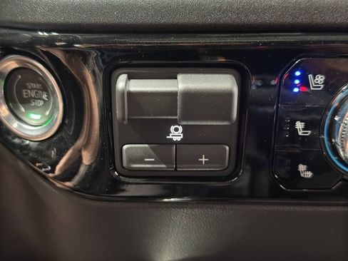 New 2026 GMC Sierra 1500 SLT w/ SLT Premium Plus Package image 35