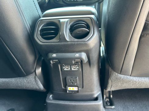 Used 2021 Jeep Wrangler Unlimited Sahara w/ Dual Top Group image 30