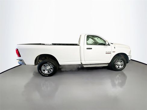 Used 2018 RAM 2500 Tradesman w/ Chrome Appearance Group image 8