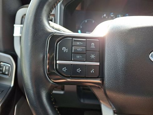 Certified 2024 Ford F250 Platinum AWD/4WD image 23