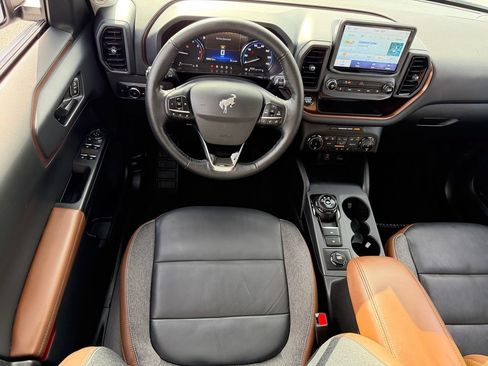 Certified 2022 Ford Bronco Sport Outer Banks AWD/4WD image 14