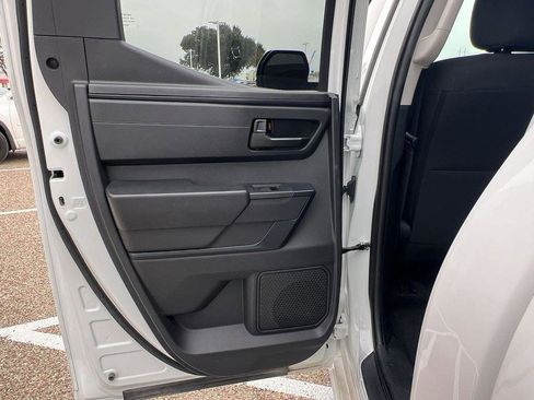 Used 2024 Toyota Tundra SR image 32