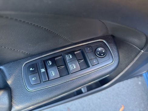 Used 2020 Dodge Charger SRT Hellcat w/ Navigation & Travel Group image 19