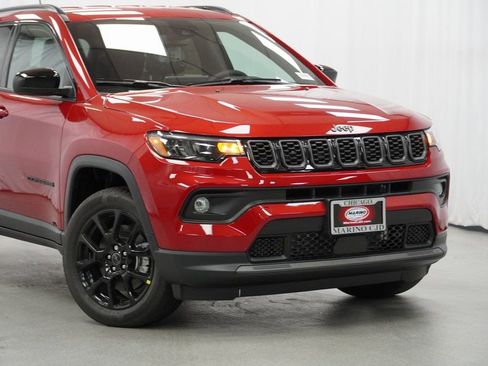 New 2026 Jeep Compass Latitude image 3
