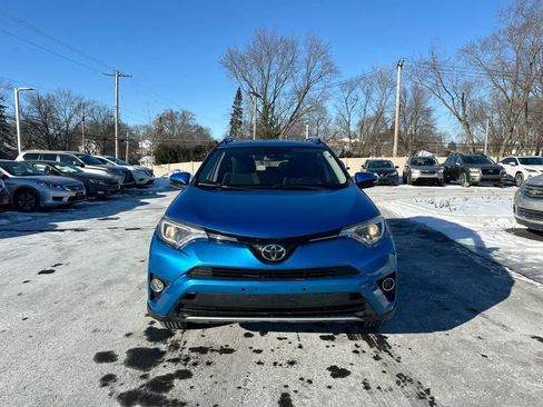 Used 2017 Toyota RAV4 XLE image 16