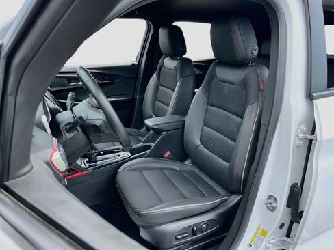 Used 2023 Chevrolet TrailBlazer RS AWD/4WD image 20