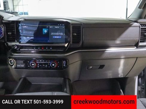 Used 2024 Chevrolet Silverado 2500 LT w/ Convenience Package image 46