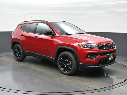 New 2026 Jeep Compass Latitude AWD/4WD image 11